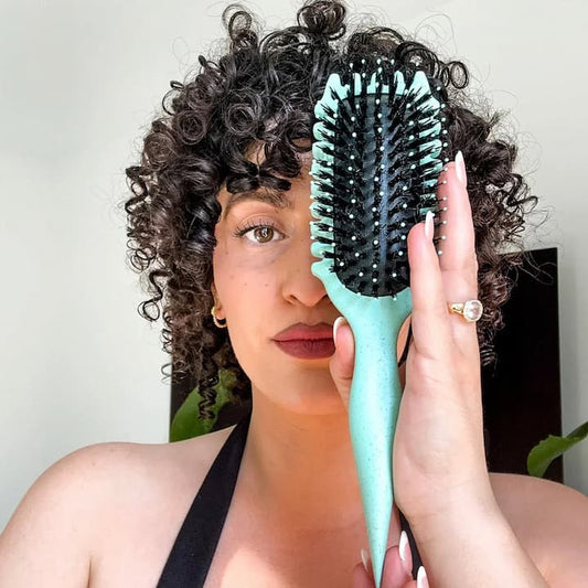 CurlComb - Obtenez des boucles saisissantes et confiantes en quelques minutes