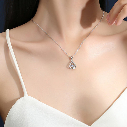 Gluschwein - Sparkling Zirconia Heart Necklace