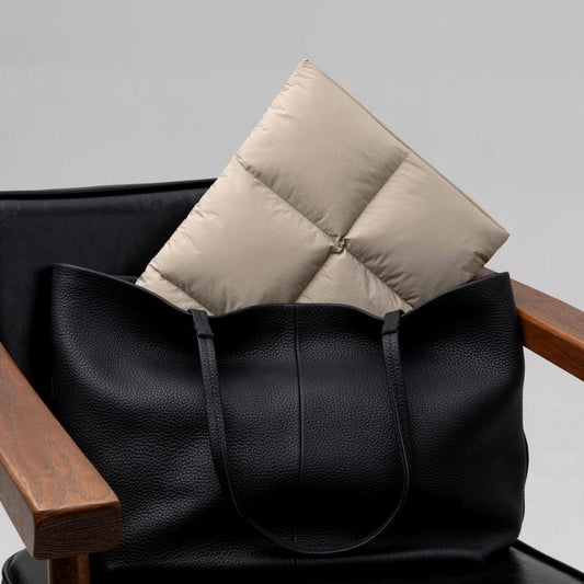 PuffSleeve - Laptop Sleeve mit Magnetverschluss — Militärschutz vor Stößen & Flüssigkeit