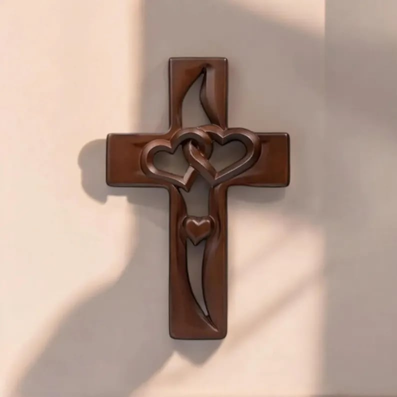 ❤️✝️Handgefertigtes Holzkreuz mit verschlungenen Herzen