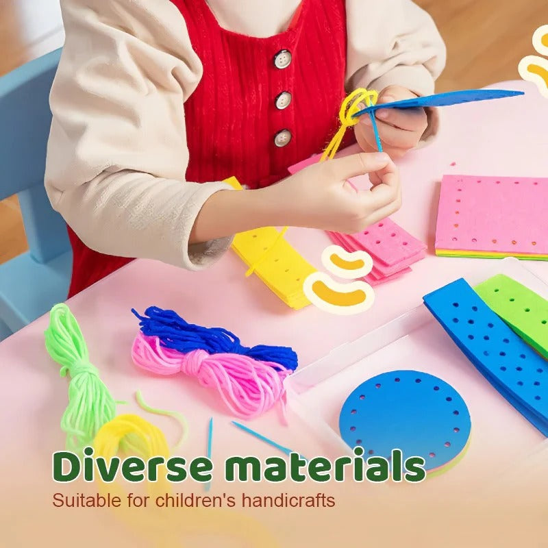 Gluschwein - Fuzzy Drawings - Set zum Basteln einer Stickpuppe