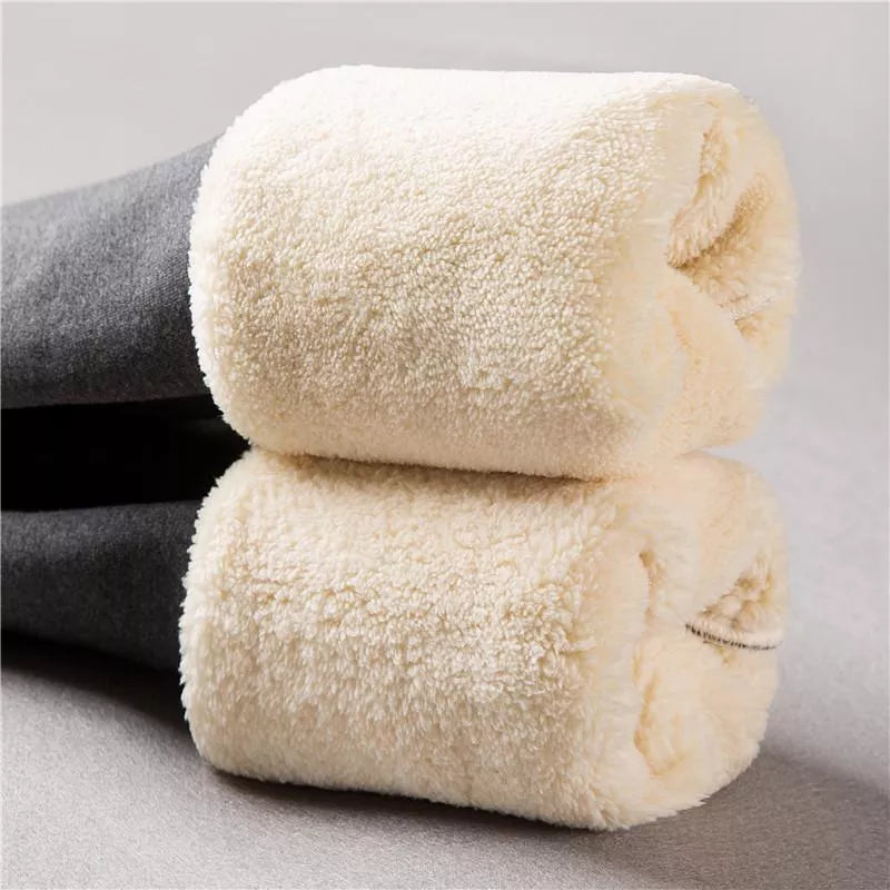 (1+1 Gratis) Premium Kuschelleggings - Warme Beine für kalte Tage!