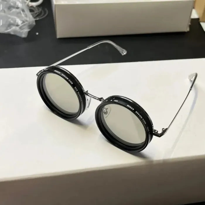 Gluschwein - 🔥2026 Heißer Verkauf🕶️Sonnenbrille mit einstellbarer Tönung Sonnenschutz für draußen – unverzichtbar für Reisen