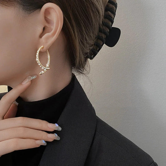 EarGlow™ – Auffällige Ohrring-Bogen-Statement [50% Rabatt]