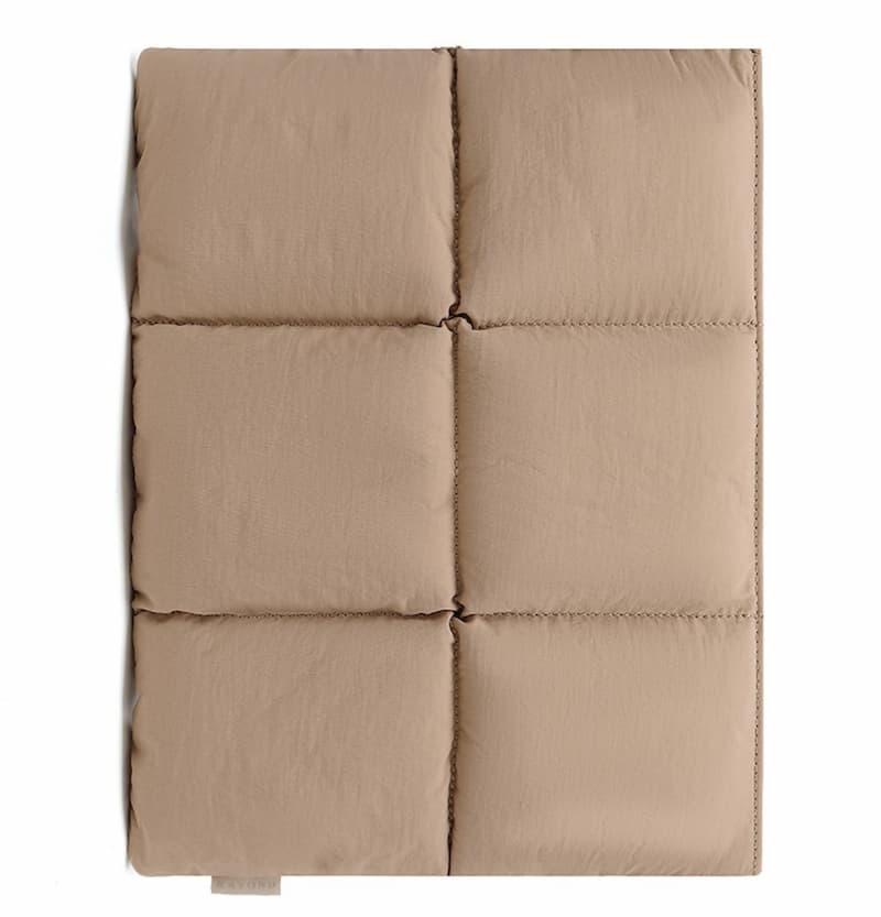 PuffSleeve - Laptop Sleeve mit Magnetverschluss — Militärschutz vor Stößen & Flüssigkeit