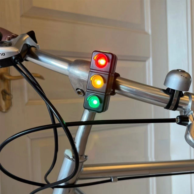 Gluschwein - USB-wiederaufladbares Dreifarbiges Fahrradlicht