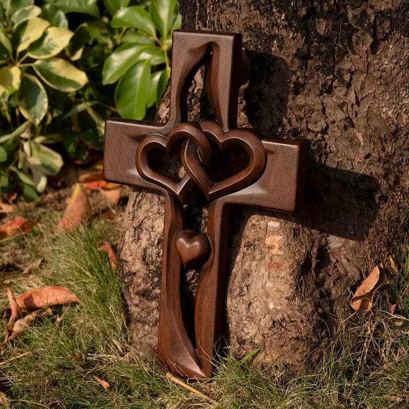 Gluschwein - Intertwined Heart Wooden Cross