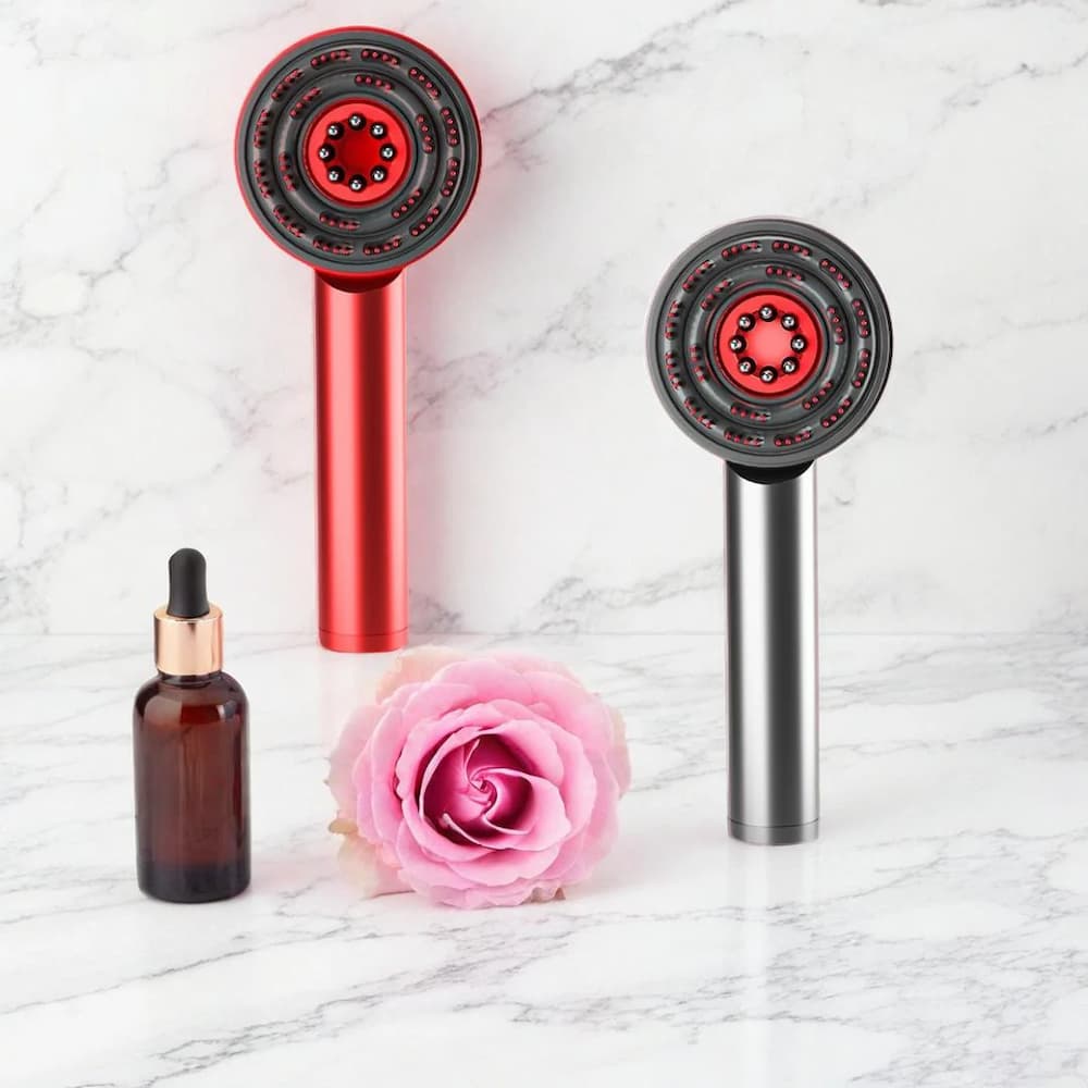Vanura - Brosse à lumière rouge avec stimulation profonde du cuir chevelu