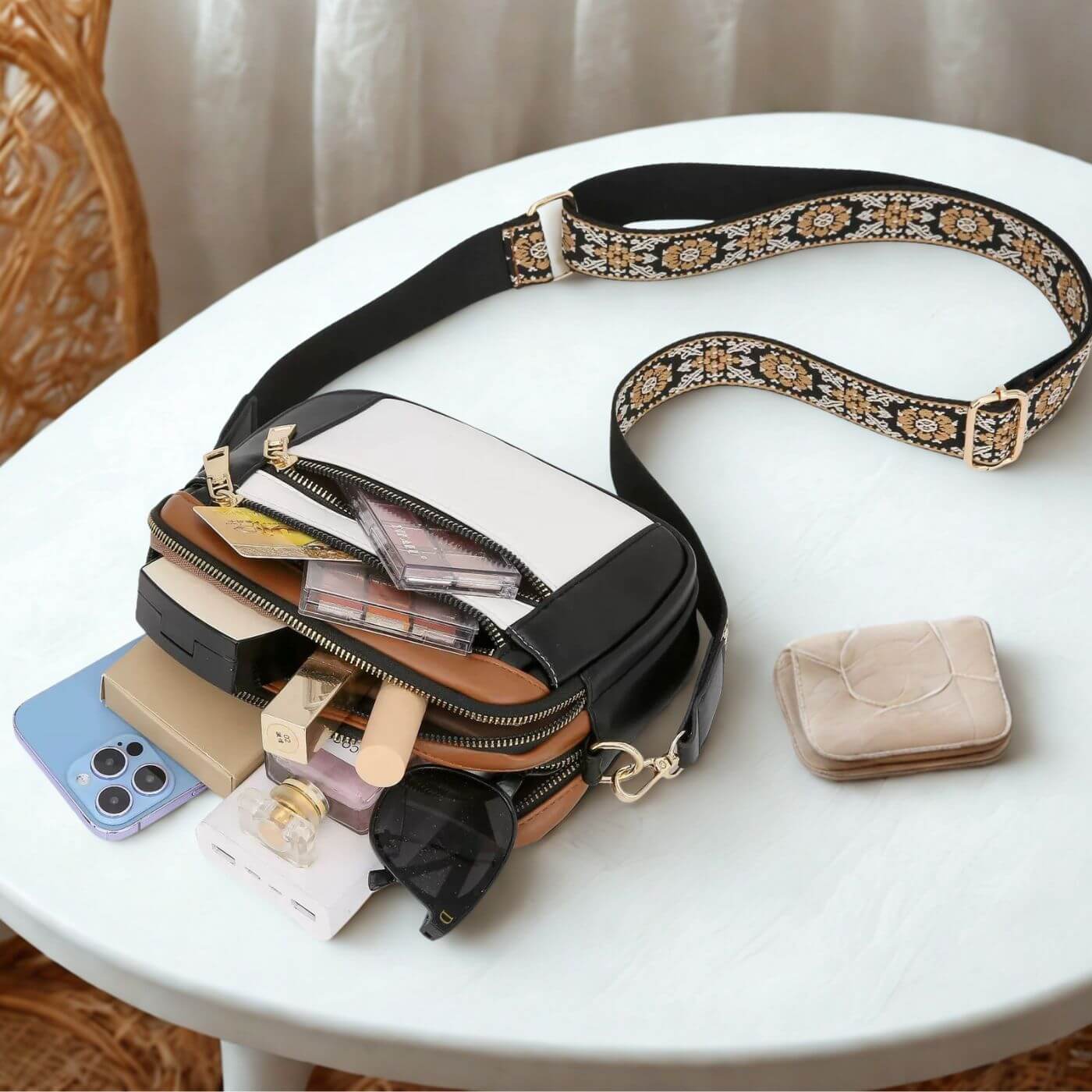 Katharina – Elegante Umhängetasche Mit Vielen Fächern