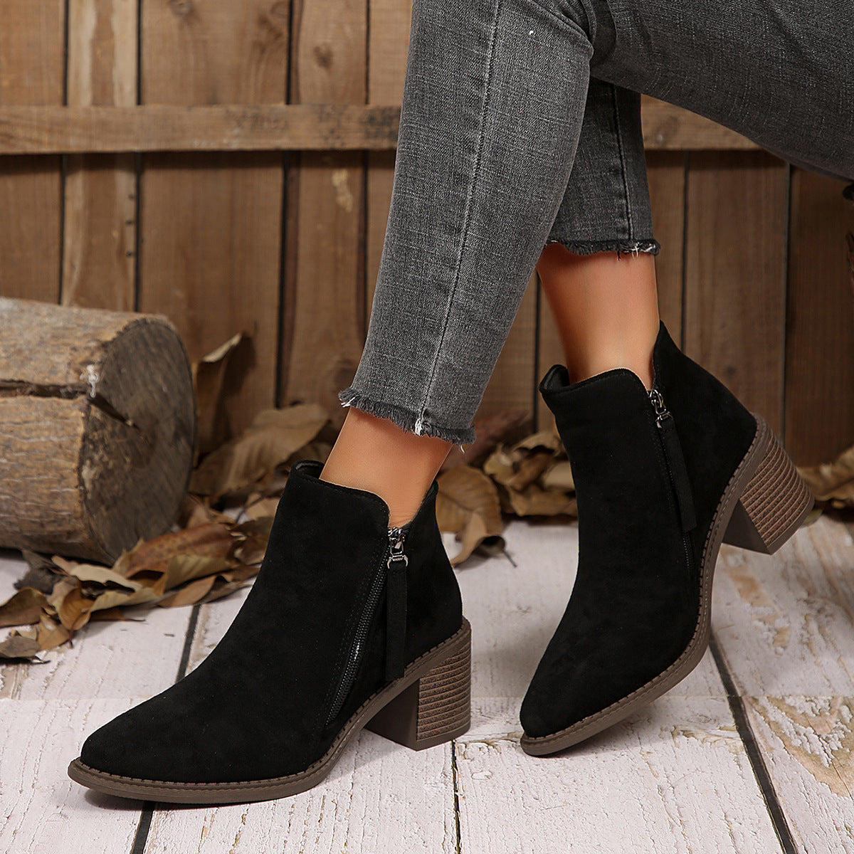 NORA – Stiefeletten aus Wildleder