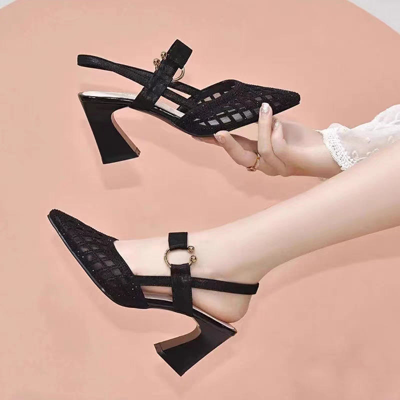 🔥Sommer kommt💥Zeitlich begrenztes Angebot✨🎀Spitz zulaufende Knöchelriemen-Sandalen mit Strasssteinen