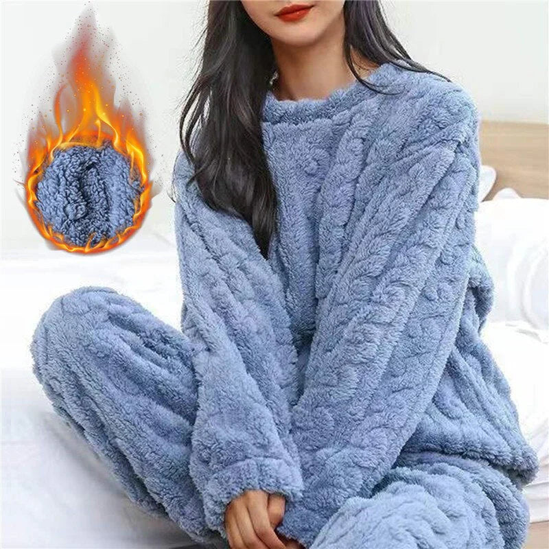CozySleep - Bequemer Fleece-Pyjama für Frauen | 50% Rabatt