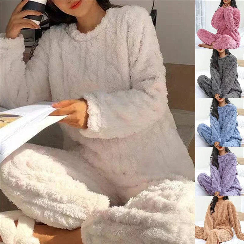 CozySleep - Bequemer Fleece-Pyjama für Frauen | 50% Rabatt