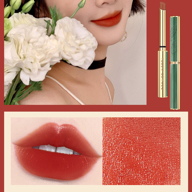 Gluschwein - Vintage Small Thin Heel Green Tube Lipstick M01#Cream Apricot Orange