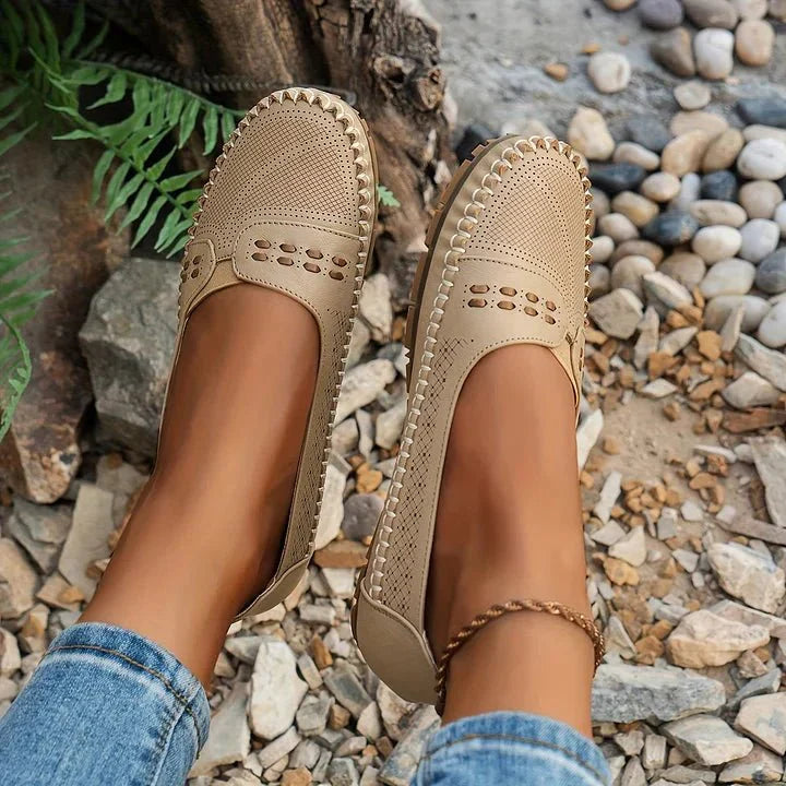 Amelie – Stilvolle Orthopädische Flache Schuhe