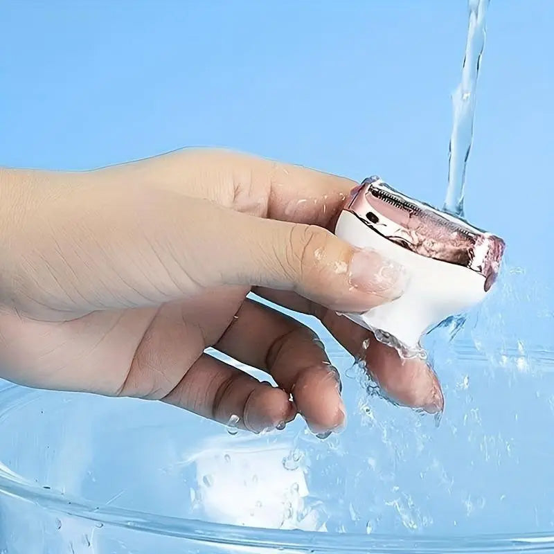 Rasoir sans fil 4 en 1 SilkyGlow pour femme 