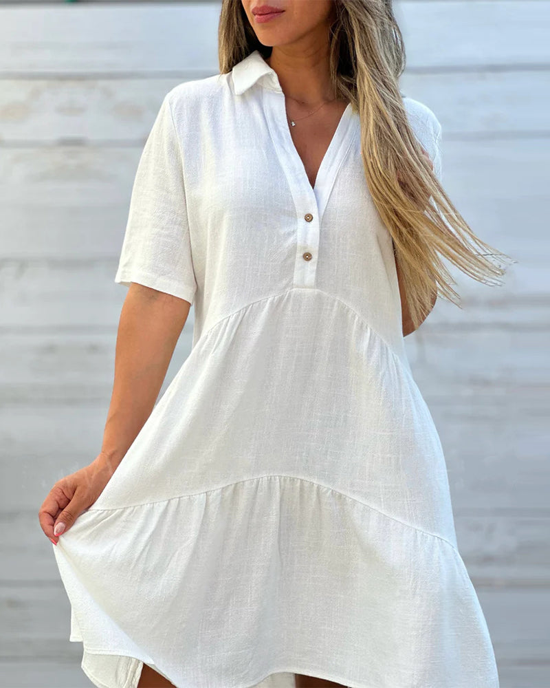 🌸 49 % RABATT JETZT! 🌸 Bequemes, einfarbiges Kleid mit Reversknopfleiste