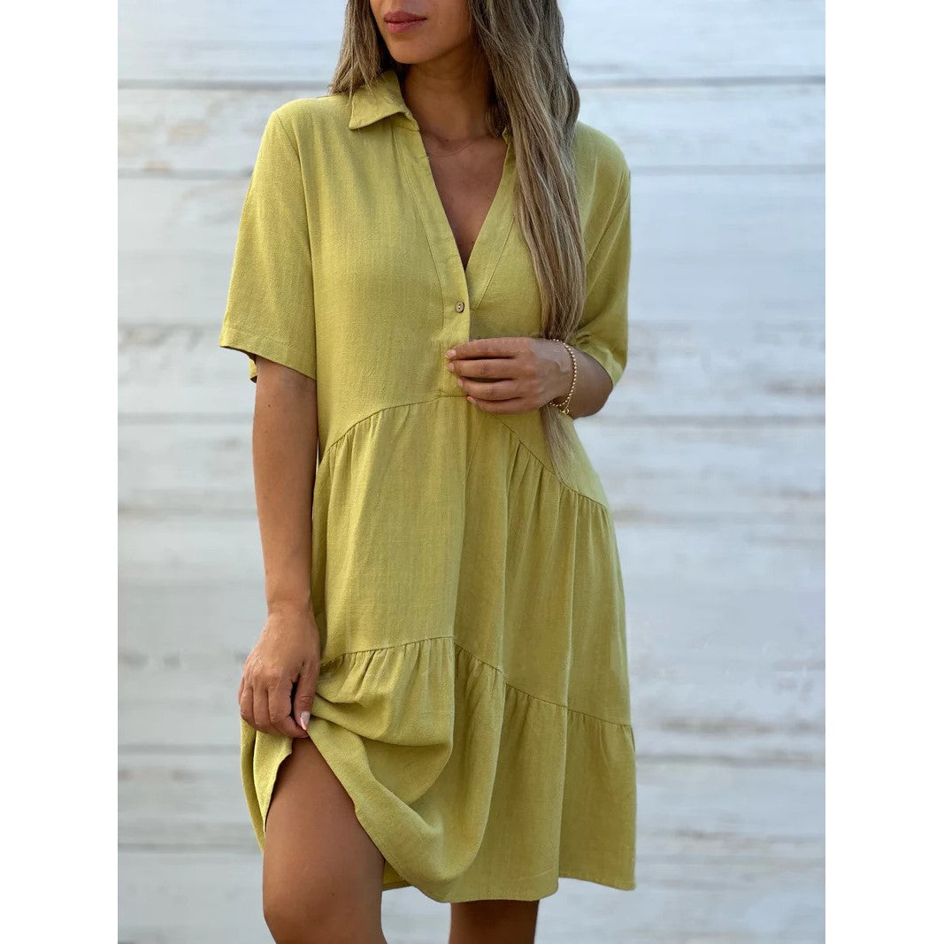 🌸 49 % RABATT JETZT! 🌸 Bequemes, einfarbiges Kleid mit Reversknopfleiste