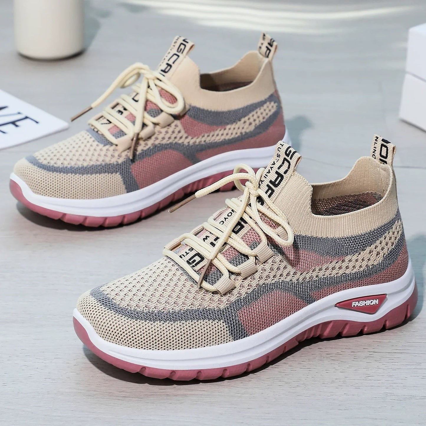 Gluschwein - 👟 Damen Laufschuhe mit Schnürung – Atmungsaktives Mesh – Gepolsterte Sohle – Rutschfest & Leicht – Für Sport & Freizeit