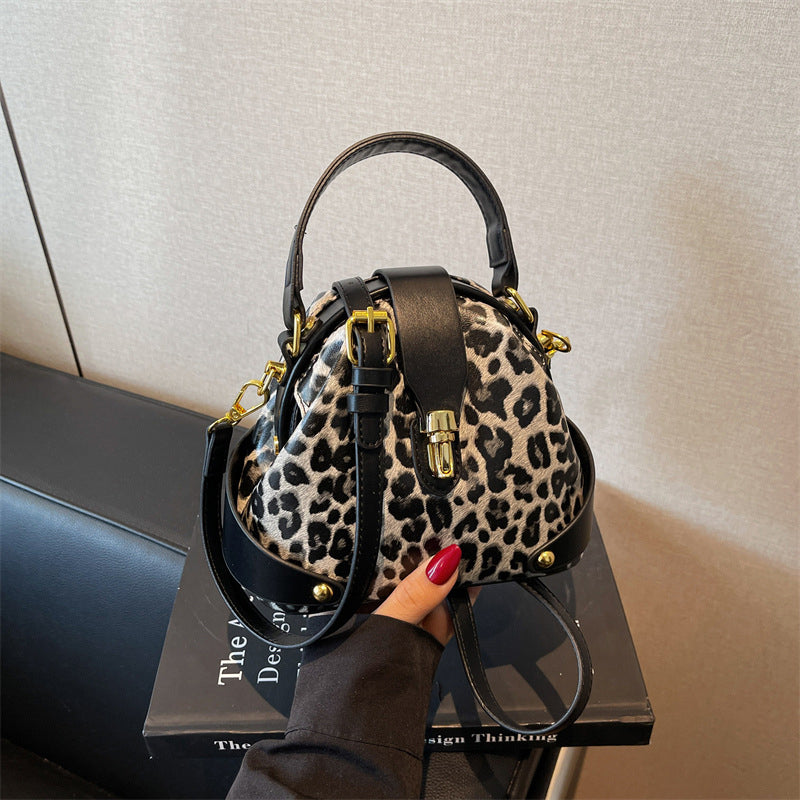 InfluenceBag – Umhängetasche für Influencer | 50% Rabatt