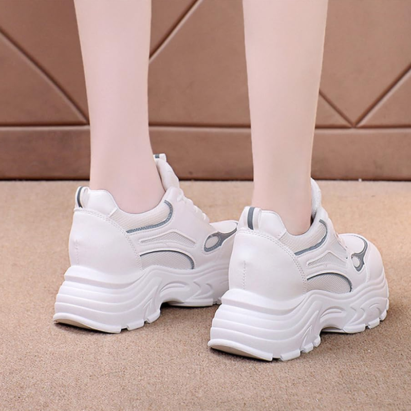 Atmungsaktive Damen-Freizeitschuhe mit dicker Sohle