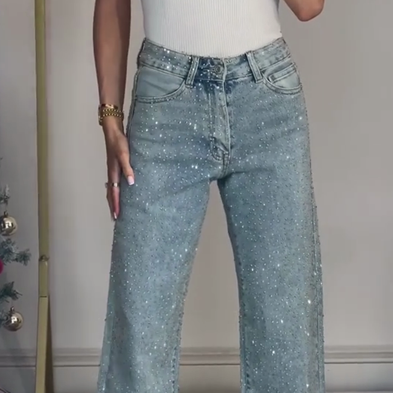👖Straight-Jeans mit Strassbesatz – bequem, stretch & figurbetont