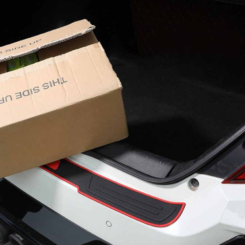 🚗50 % RABATT🛡️ Kofferraumschutzmatte | Rutschfeste Oberfläche · Strapazierfähiges PVC · Extrem haftend · Montage ohne Bohren · Kratz- und abdruckfest