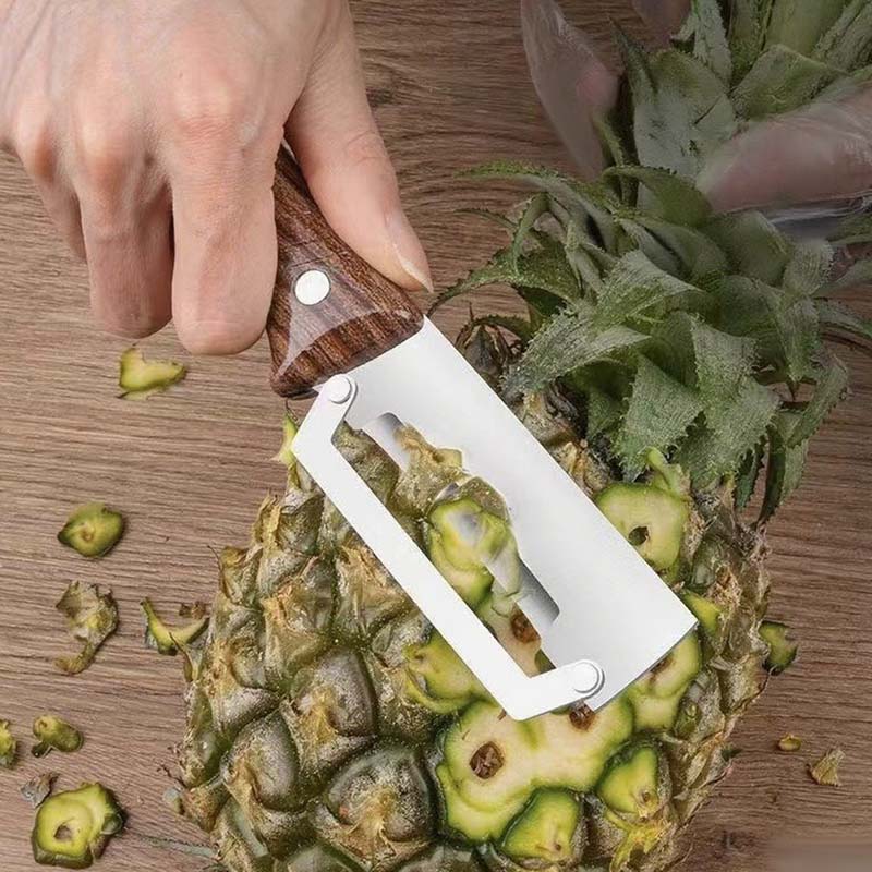 🥕 KAUFE 1 ERHALTE 1 GRATIS! 🔪 Multifunktions-Schäler – Rasiermesserscharfe Klinge, Ergonomischer Holzgriff & Integrierter Flaschenöffner für Die Küche ✨