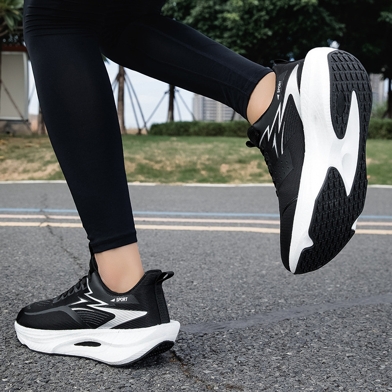 👟 Atmungsaktive Mesh-Laufschuhe mit Dämpfung – Leicht, Bequem & Perfekt für Laufen & Training 🏃