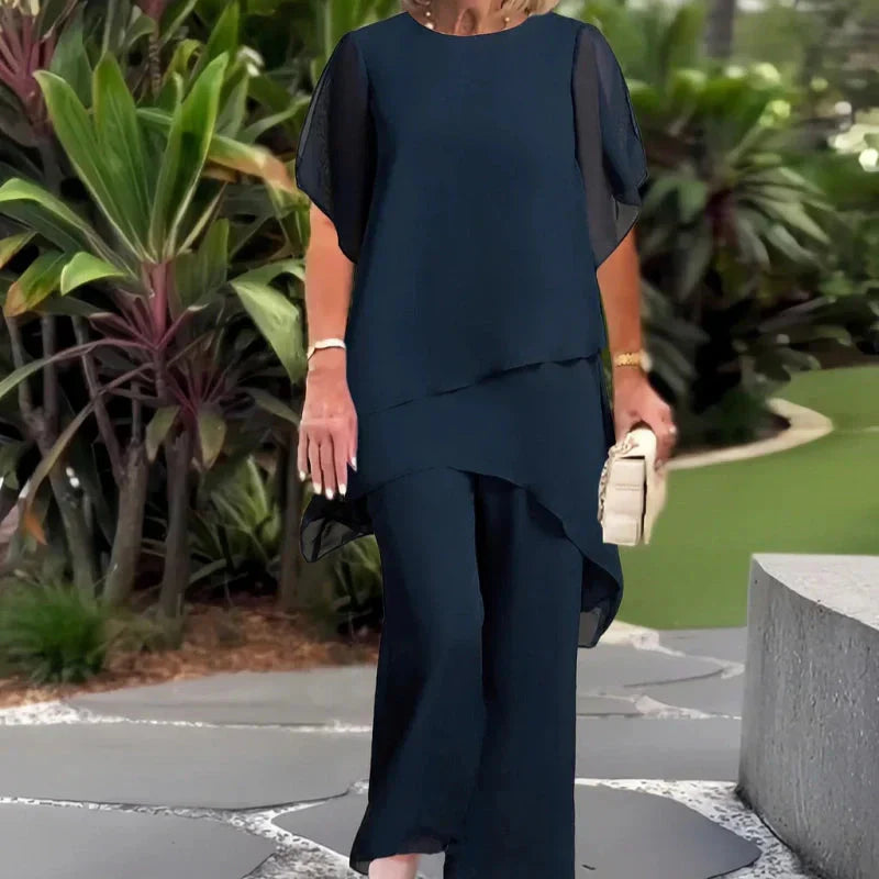 Gluschwein - Damen-Zweiteiler: Charmantes asymmetrisches Top & Hose mit weitem Bein