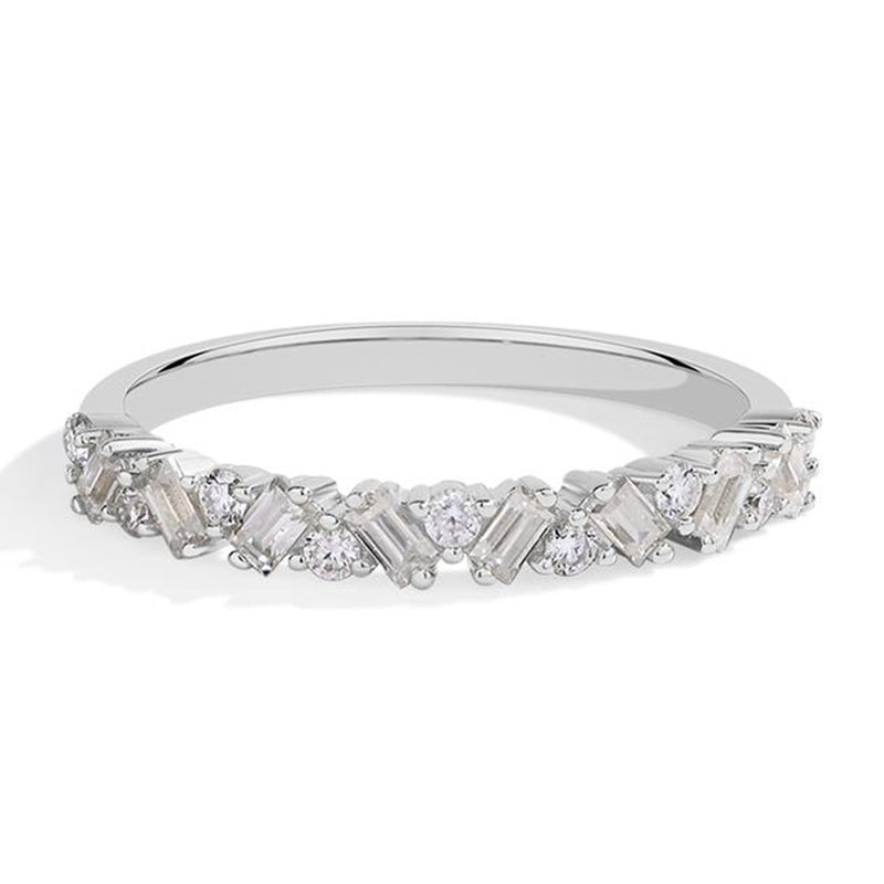 🔥Solange der Vorrat reicht 40 % Rabatt!🎉Eleganter Ring mit funkelnden Zirkonia-Steinen