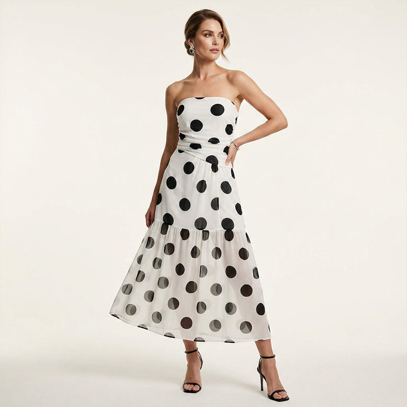 👗 50% RABATT! ✨ Elegantes Trägerloses Tupfen-Stufenkleid – Fließender Stoff, Schmeichelhafter Schnitt & Perfekt Für Einen Romantischen Sommerlook ☀️