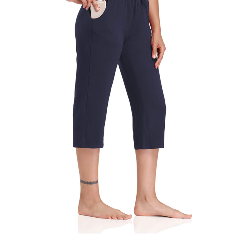 Gluschwein - Women's Ultra Soft Lounge Capri Sweatpants