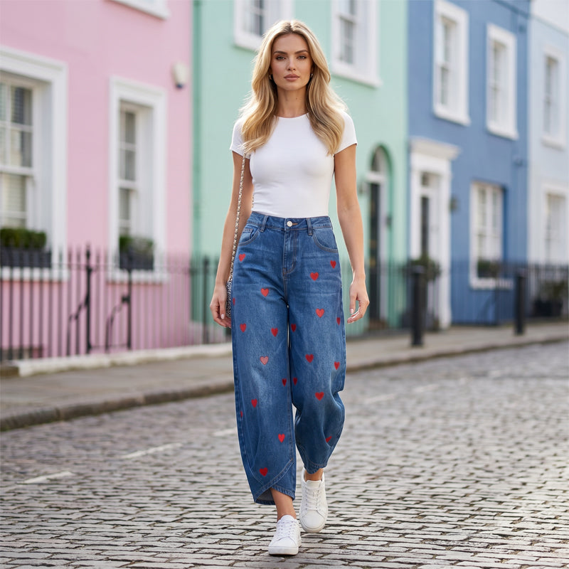 ✨ Lässige Damen-Jeans mit Herzmotiv, weiter Schnitt💖 Modische Damenjeans mit Herzprint