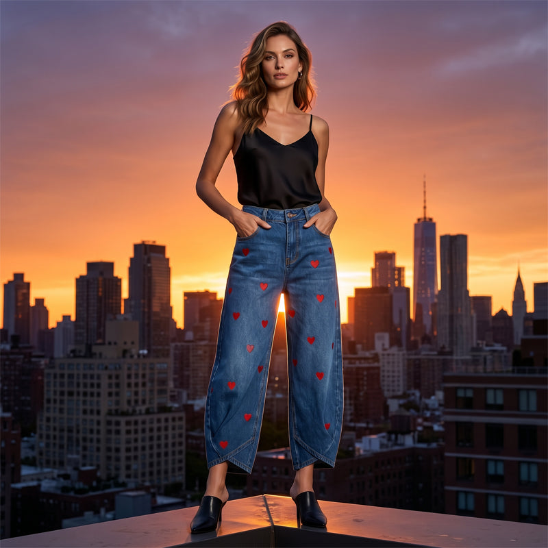 ✨ Lässige Damen-Jeans mit Herzmotiv, weiter Schnitt💖 Modische Damenjeans mit Herzprint
