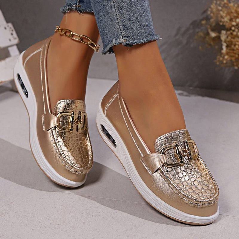 Bequeme Slipper für Damen mit dicker Sohle