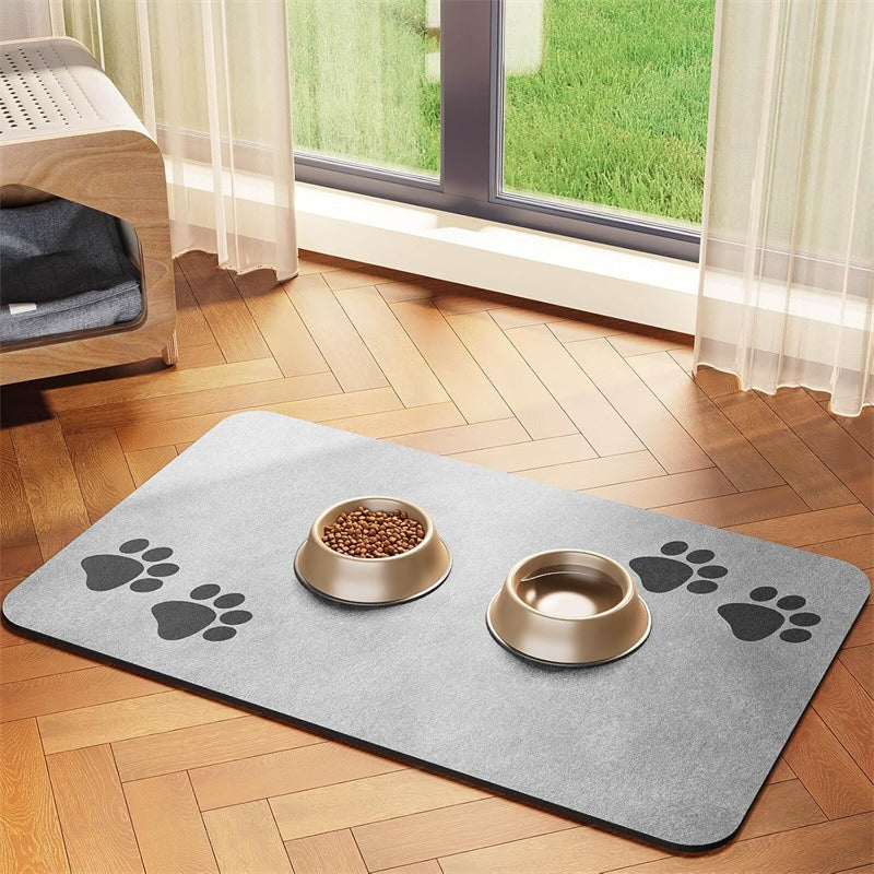 Gluschwein - 🐾 Diatomeenerde-Futterunterlage für Hunde & Katzen – schmutzabweisend, rutschfest & leicht zu reinigen, ideal für die tägliche Fütterung 🍽️
