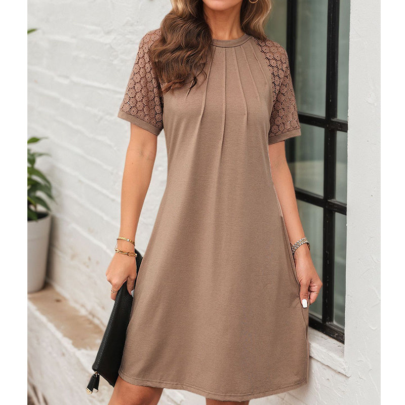 Gluschwein - Elegantes Damenkleid mit spitzenbesetzten, luftigen Ärmeln