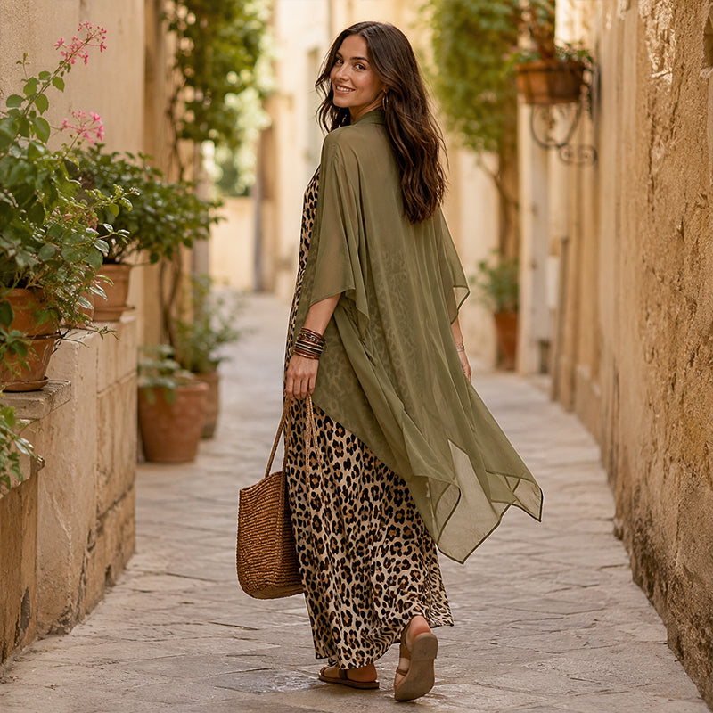 Elegantes, fließendes Maxikleid mit passendem Cover-Up-Set für Damen
