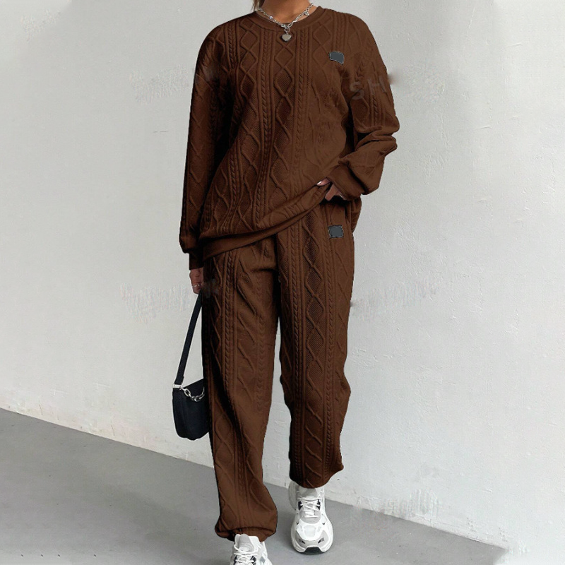 Lässiges 2-teiliges Set aus langärmligem Strickpullover und Hose