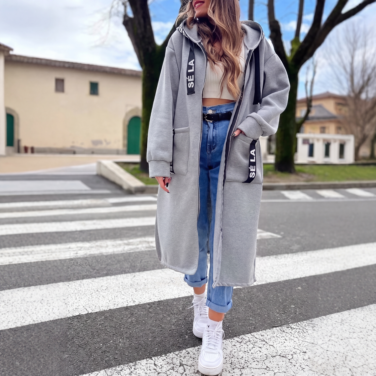 Sudadera larga con capucha para mujer